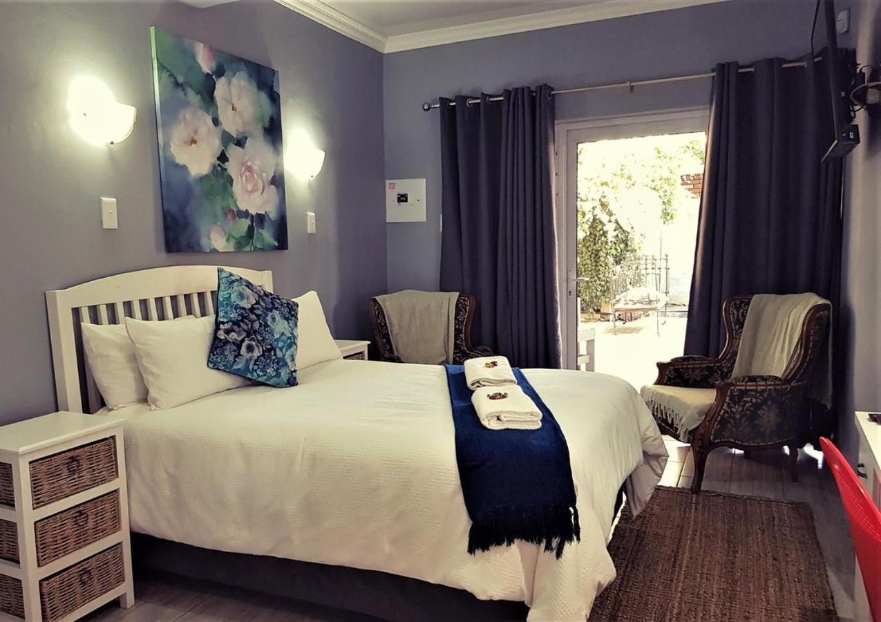 Graceland Guesthouse Почефструм Экстерьер фото