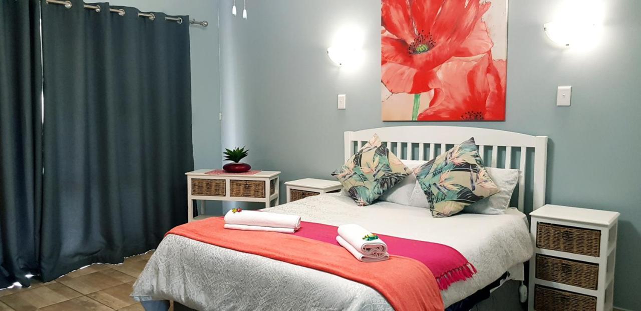 Graceland Guesthouse Почефструм Экстерьер фото